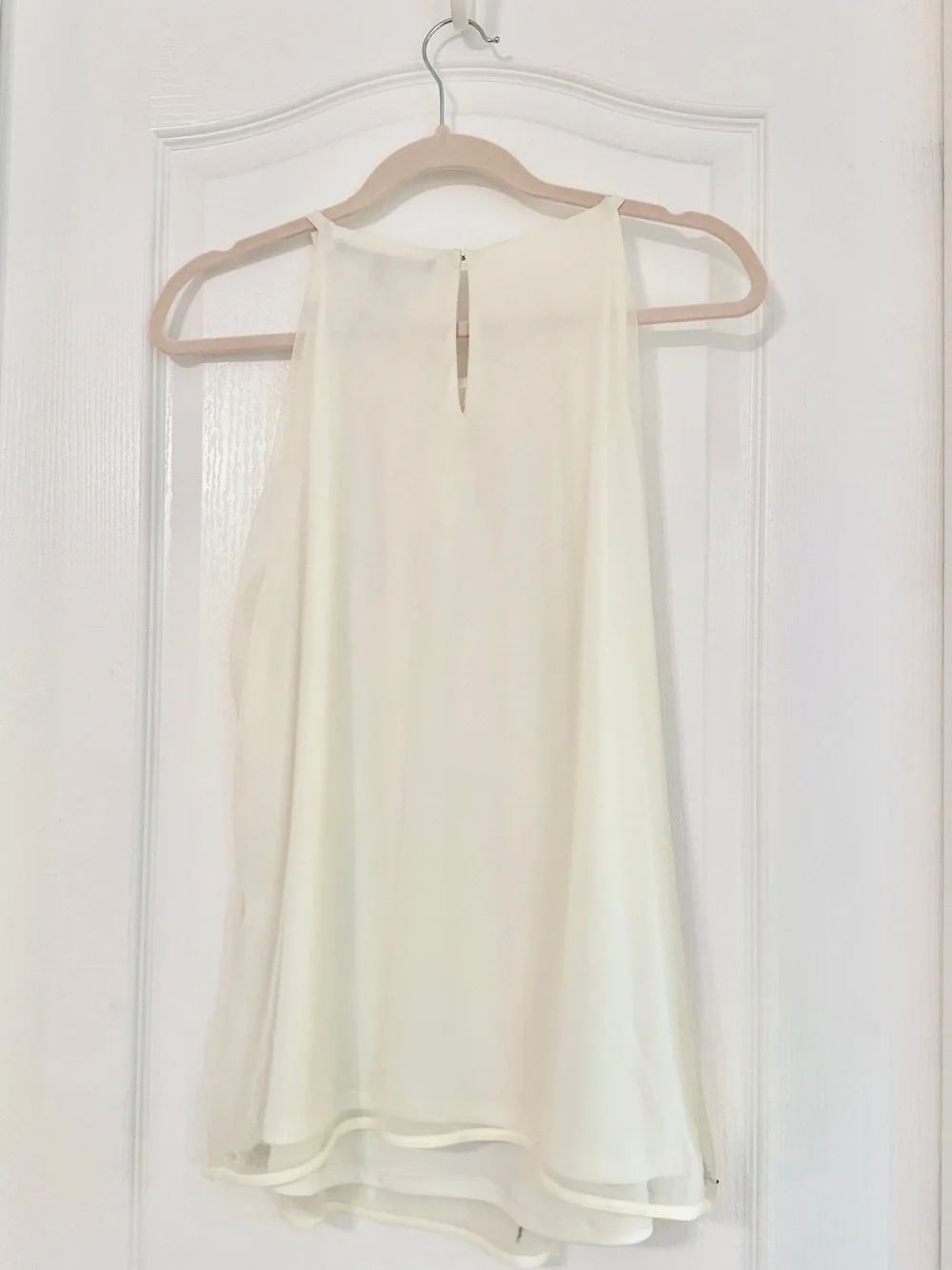White House Black Market Soft Pink Sleeveless Top Size L - Picture 3 of 15